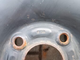 467. Zimní sada Ford 185/60 R15 - 7