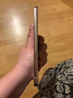 Samsung Galaxy S22+ - 7