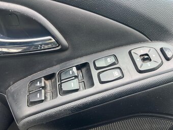 Hyundai ix35 1.7 CRDi VGT POJAZDNÉ, 2013, 85 kW, 167 tkm - 7