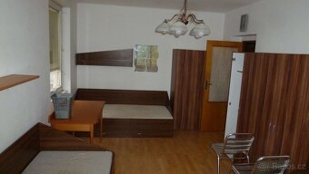 Pronájem pokoj s lodžií v bytě 3+1 Č. Budějovice, Klaricova - 7