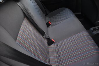 Volkswagen Polo 1.2 47kw Nová STK - 7