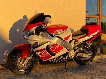 Yamaha YZF 750 R top stav - 7