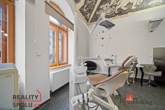Prodej, komerční/ordinace, 134 m2, Komenského 264/5, 50003 H - 7