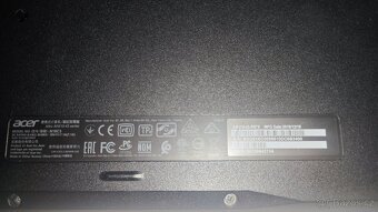 Herní notebook Acer Nitro 5 – Ryzen 5, Radeon RX 560X, 12 GB - 7