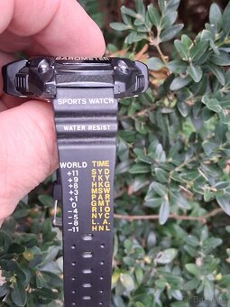 CASIO ILLUMINATOR SGW-400H - 7