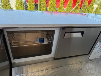 Foodtruck airstream - 7