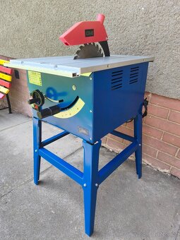 Prodám stolní kotoučovou pilu CMI -1500 W. - 7