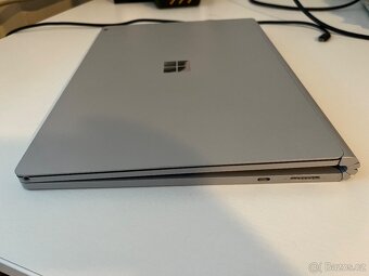 Microsoft Surface Book 2 - 7