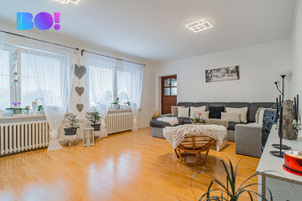 Vícegenerační rodinný dům se třemi bytovými jednotkami – Kar - 7