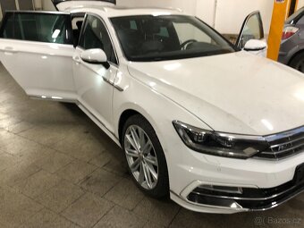 VW Passat Variant 2.0TDI/R-Line/Pano/DSG/LED - 7