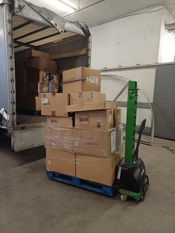 Samonakládací vysokozdvižný paletový vozík - 7