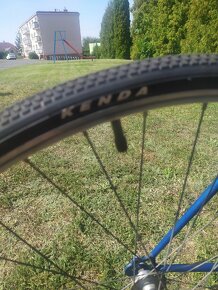 Kolo Favorit PĚKNÉ - 7