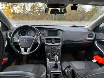 Volvo V40 D2 - 7