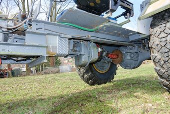 Traktor domácí výroby. - 7