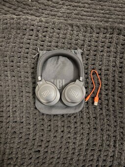 Sluchátka JBL Live 770NC - 7