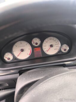 Peugeot 407sw - 7