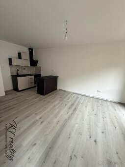 Prodej bytu 2+kk s lodžií, Vsetín, ul. Pod Žamboškou - 7