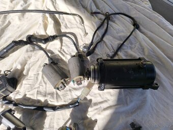 Kawasaki GPZ 500 - 7