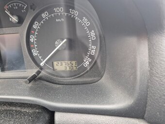 Skoda octavia kombi 2.0 - 7