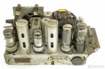 Elektronkové Rádio Tesla Talisman 309U - 7