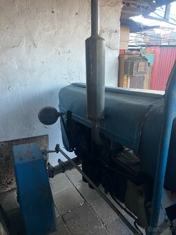 TRAKTOR MAJOR ZETOR 30 - 7