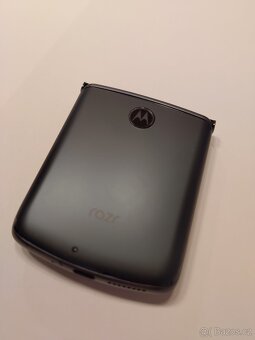 Motorola Razr 5G - 7
