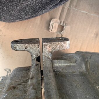 ČZ 175 předvalecna motor díly - 7