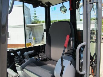 Hitachi ZAXIS 26U - 7