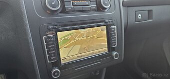 VW Touran 2.0TDI DSG - Highline - NAVI - webasto LED světla - 7