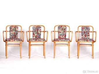 4x elegantní židle TON, návrh J. Hoffman, nové čalounění. - 7