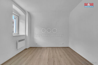 Prodej bytu 3+kk, 76 m², Miletín, ul. Komenského - 7