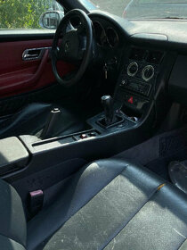 MERCEDES BENZ SLK díly z nebouraného vozu - 7