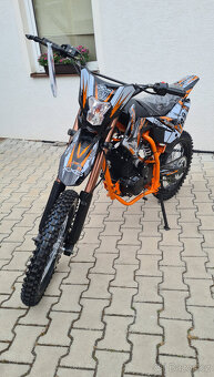 Pitbike KXD GT-150cc, El. starter,Kola 19/16,Motor Honda DAX - 7
