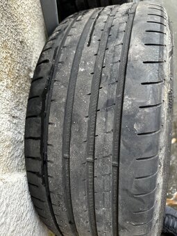 5x112 R19 225/35 - 7