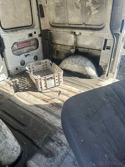Prodám Ford Transit motor 2.5 D funkční - 7