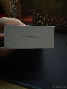 Apple AirPods pro 2 generace - 7