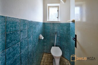 Prodej rodinného domu 238 m², pozemek 692 m² - 7