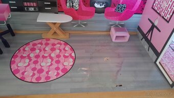 Dřevěný dům pro panenky - 7