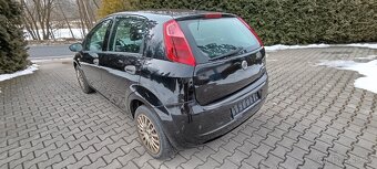 Fiat Grande Punto 1.4 8v - 7