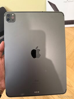 iPad Pro 11″ 2020 + Magic Keyboard + Apple Folio + Pencil 2 - 7