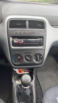 Fiat punto 1.2 benzín rok 2010 - 7
