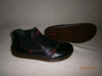 Dámské kotníčkové boty RIEKER vel.: 38 - 7