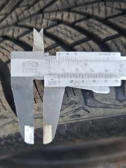 Zimní pneu Continental 195/65 R15 včetně disků a rezervy - 7