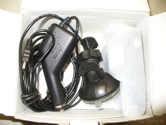 kamera do auta nová - 7