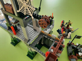 LEGO 8823 - séria Castle - Zahmlená veža - 7