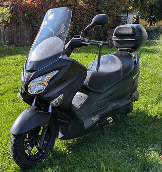 Suzuki AN 125 Burgman - 7