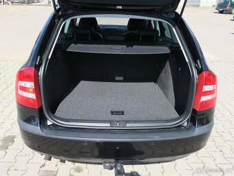 Prodám Škoda Octavia 1.6 i 85 kW Elegance - 7