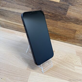 iPhone 14 256GB černý (12 měsíců záruka) - 7