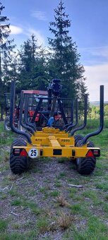 Vyvážečka, vyvážecí vlek, hydraulická ruka, jeřáb - 7