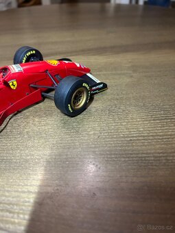 Ferrari 412 T2 1:18 - 7